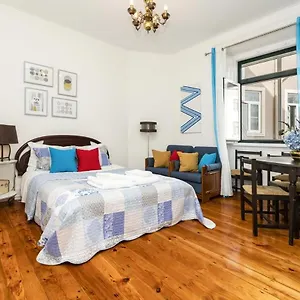 Retro M2 R4 - Lovely Double With Shared Bathroom Lisboa