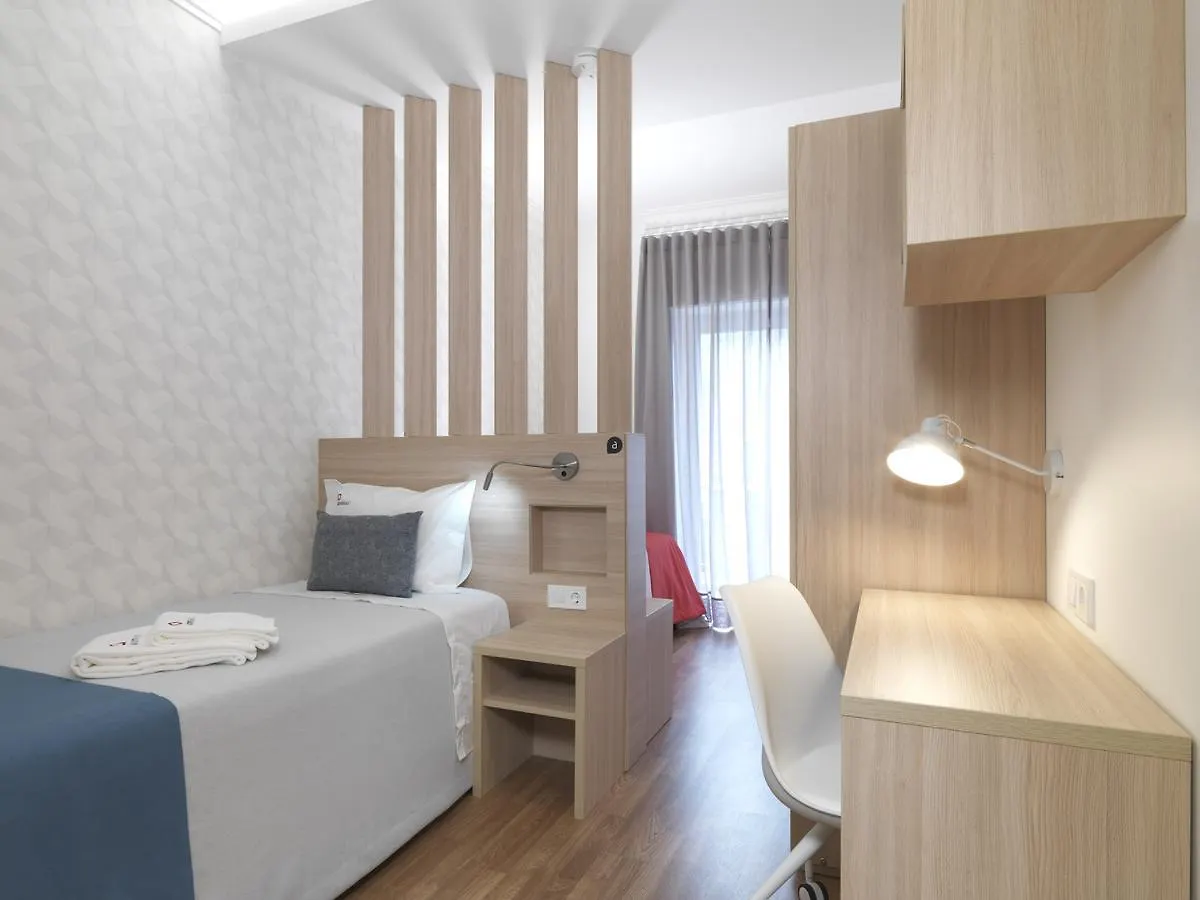 Alunni Stacc Guesthouse Lissabon